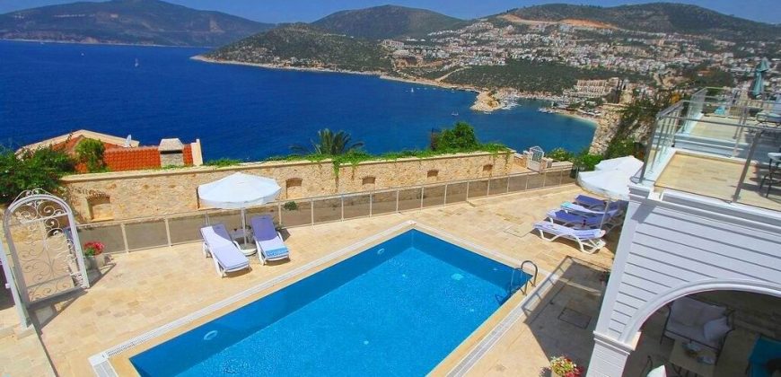 Luxury 5 Bedroom Villa at Fabulous Location Kalkan, Komurluk