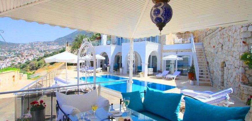 Luxury 5 Bedroom Villa at Fabulous Location Kalkan, Komurluk