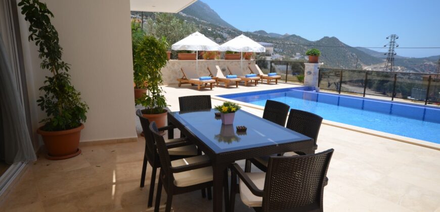 Three Bedroom Villa in Kalkan, Kızıltas