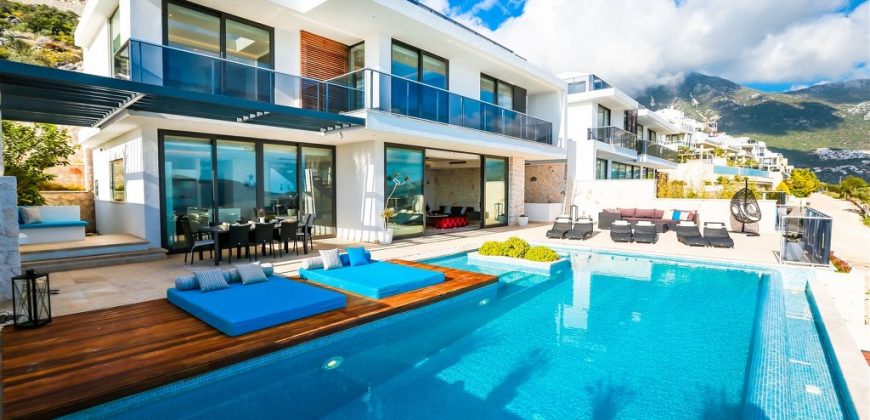 Luxury Five Bedroom Villa in Kalkan, Ortaalan