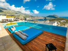 Luxury Five Bedroom Villa in Kalkan, Ortaalan