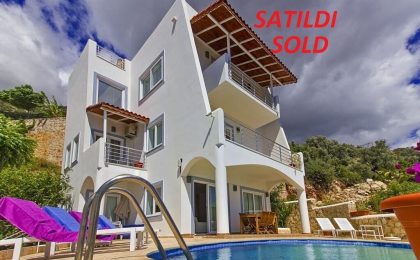 Three Bedroom Villa in Kalkan, Kızıltas