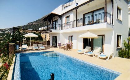 Three Bedroom Villa in Kalkan, Kızıltas