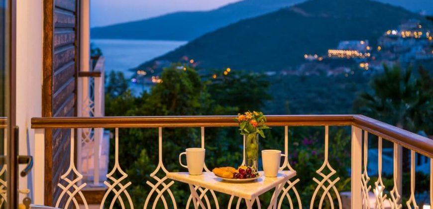 Four Bedroom Apartment For Sale in Kalkan