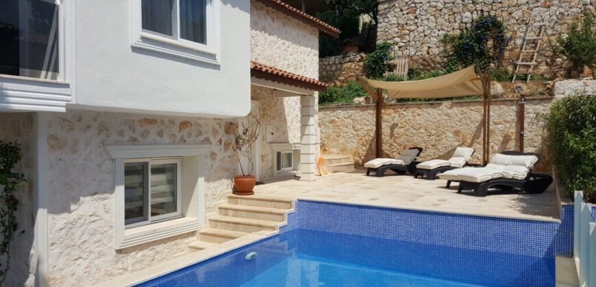 Four Bedroom Villa İn Kalamar Bay , Kalkan