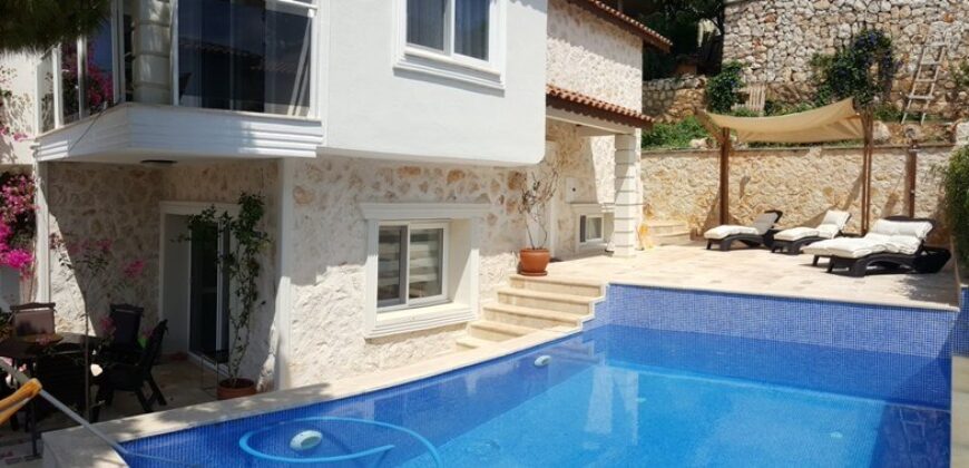 Four Bedroom Villa İn Kalamar Bay , Kalkan