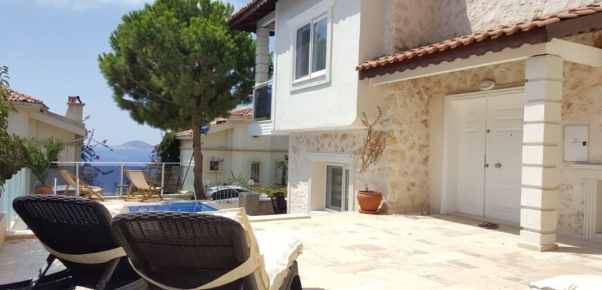 Four Bedroom Villa İn Kalamar Bay , Kalkan