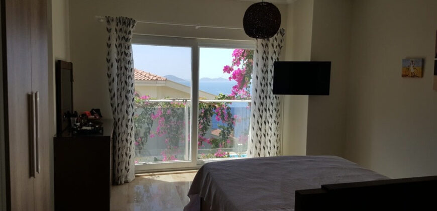 Four Bedroom Villa İn Kalamar Bay , Kalkan