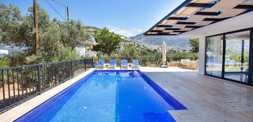 Four Bedroom Villa For Sale in Kalkan Kalamar Area