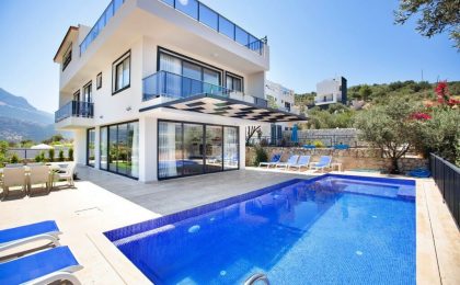 Four Bedroom Villa For Sale in Kalkan Kalamar Area