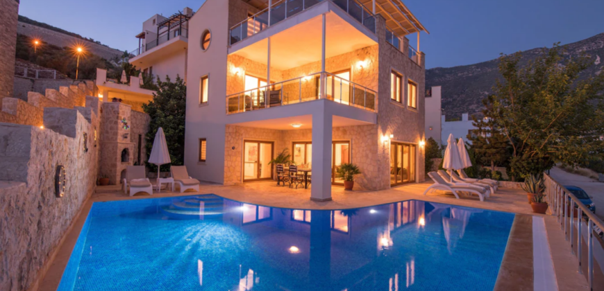 Luxury Four Bedroom Villa in Kalkan for Sale