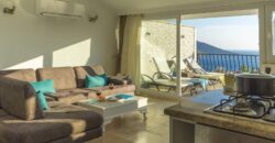 Luxury Three Bedroom Dublex Apartment in Kalkan for Sale