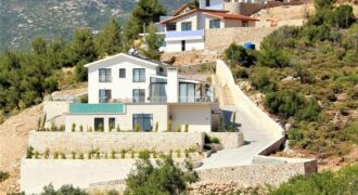 Luxury Seven Bedroom Villa in Kalkan-Sarıbelen for sale