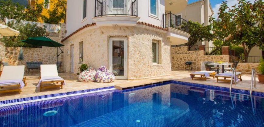 Four Bedroom sea view Villa in Kalkan Center for sale