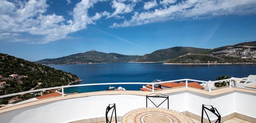 Luxury Four Bedroom Sea view Villa in Kalkan for sale