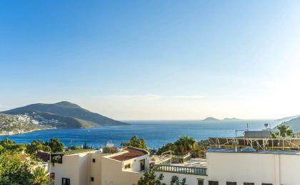 Luxury Three Bedroom Dublex Apartment in Kalkan for Sale