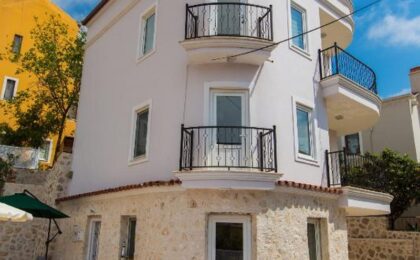 Four Bedroom sea view Villa in Kalkan Center for sale