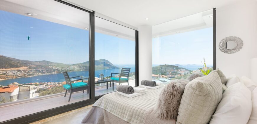 Luxury Villa Eight Bedroom with Spectacular sea view Villa for sale in Kalkan