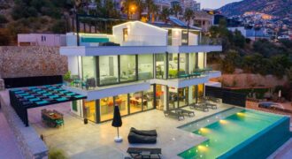 Luxury Villa Eight Bedroom with Spectacular sea view Villa for sale in Kalkan